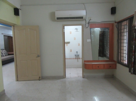 7) Li Id : 183 - Masterbedroom Attched Bathroom.JPG